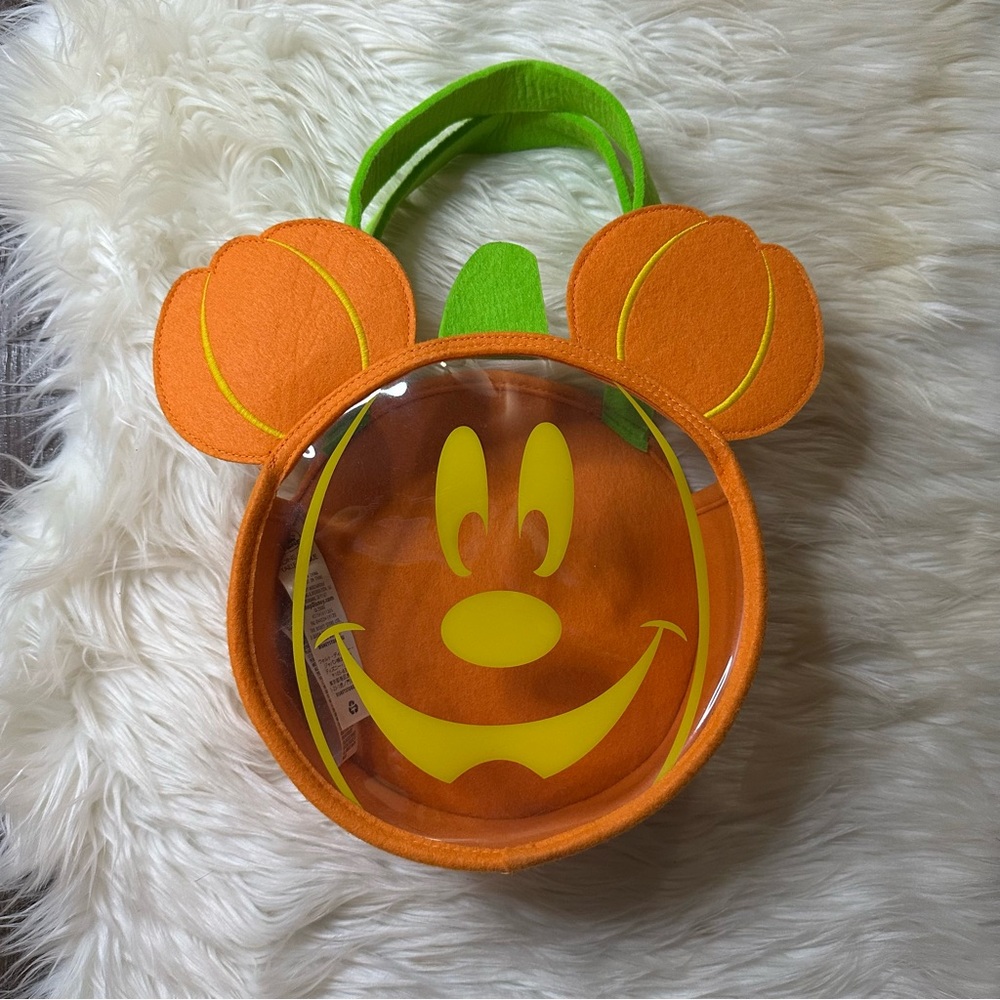Mickey Mouse pumpkin trick or treat bag